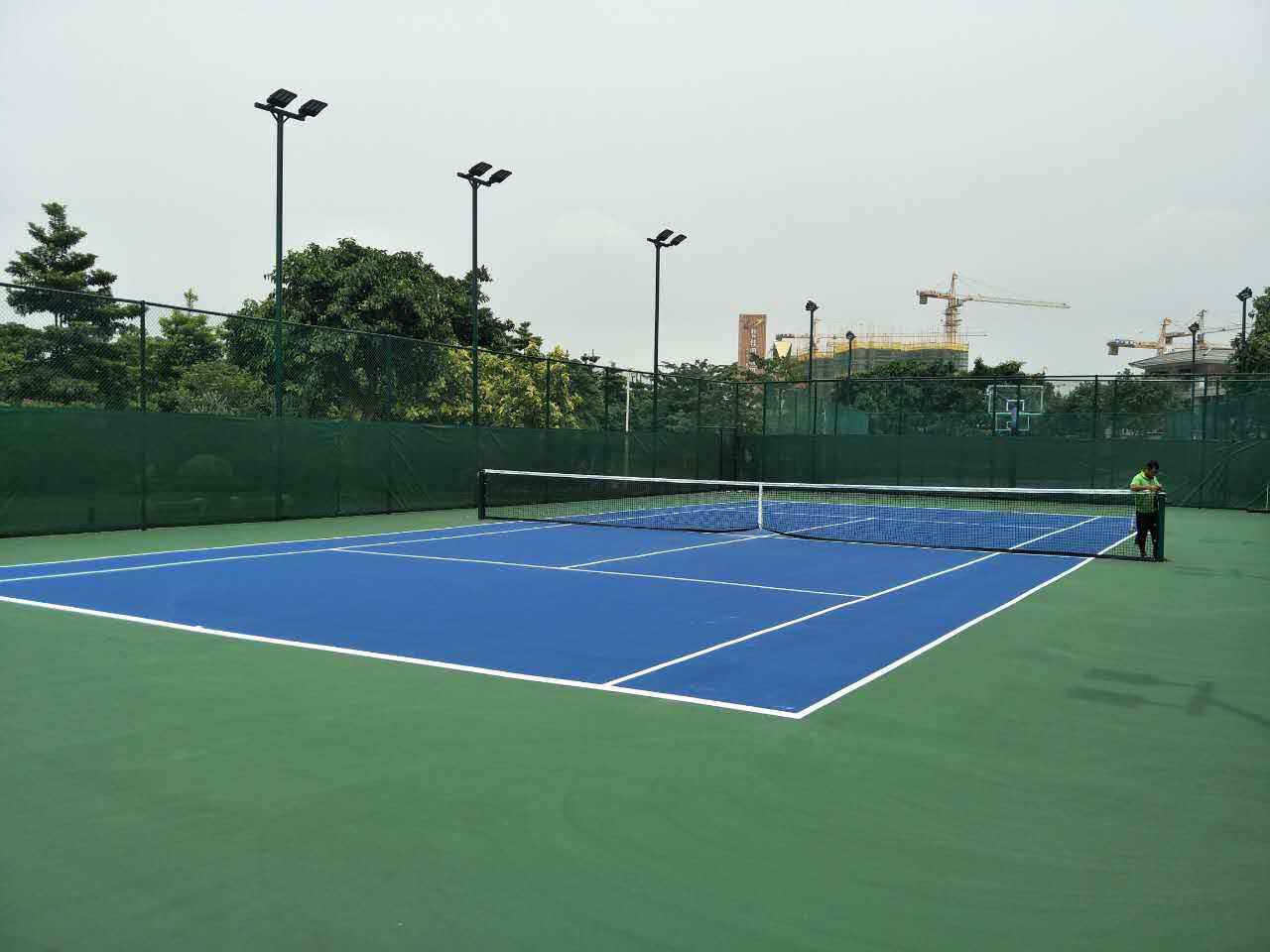 網(wǎng)球場(chǎng)護(hù)欄網(wǎng).jpg 網(wǎng)球場(chǎng)護(hù)欄網(wǎng).jpg