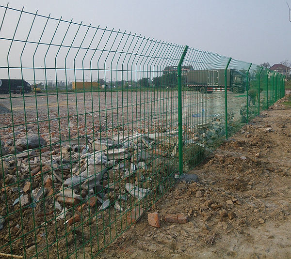 雙邊絲護欄網(wǎng)